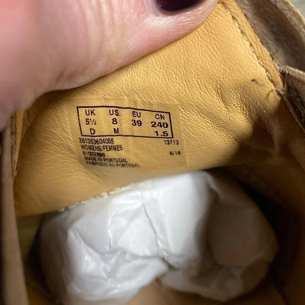 Clarks Beige Sand Suede Demi Beat Leather Bootie Size 8 NEW